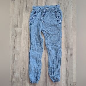 Mini Boden Light Blue Embroidered Pants, 9Y (V4)